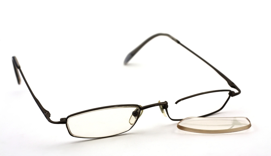 composiet metriek spreken Het kleine leed dat leesbril heet - 50pluswereld | Maakt verstandige  senioren slimmer